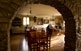 Interior del bar de la Montalbana, d&#8217;on surten les excursions per veure les pintures rupestres de la vila.