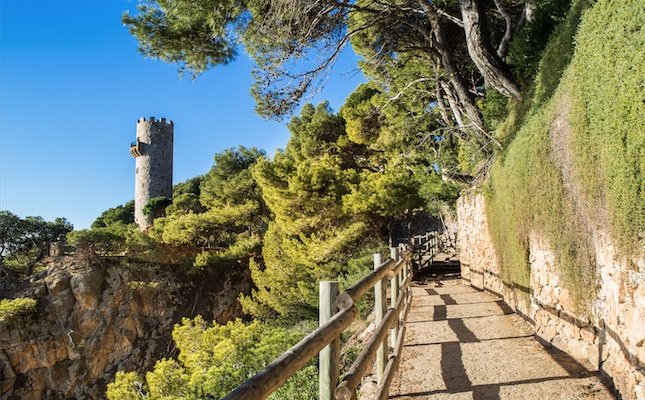 La torre Valentina, al cam de ronda entre Palams i Sant Antoni de Calonge