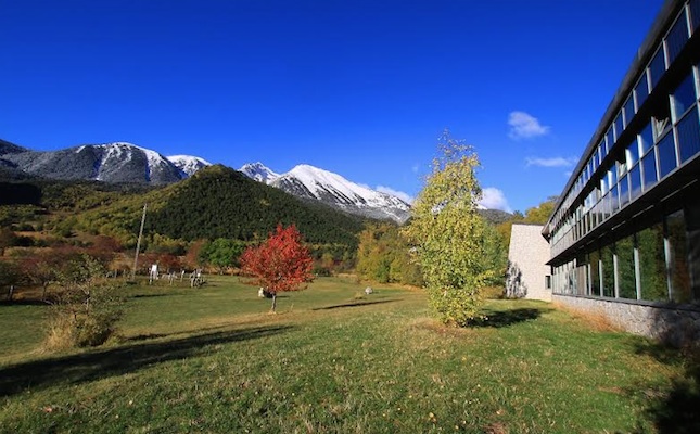 L'edifici bioclimàtic de MónNatura Pirineus, al Pallars Sobirà