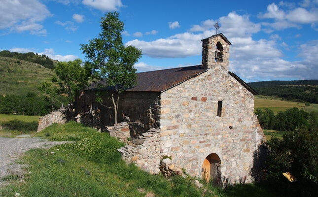 Sant Martí de Taús, a la vall d'Aguilar