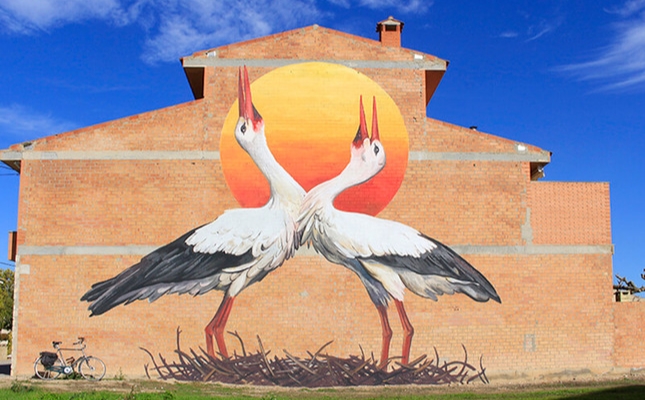 El mural de la cigonya blanca