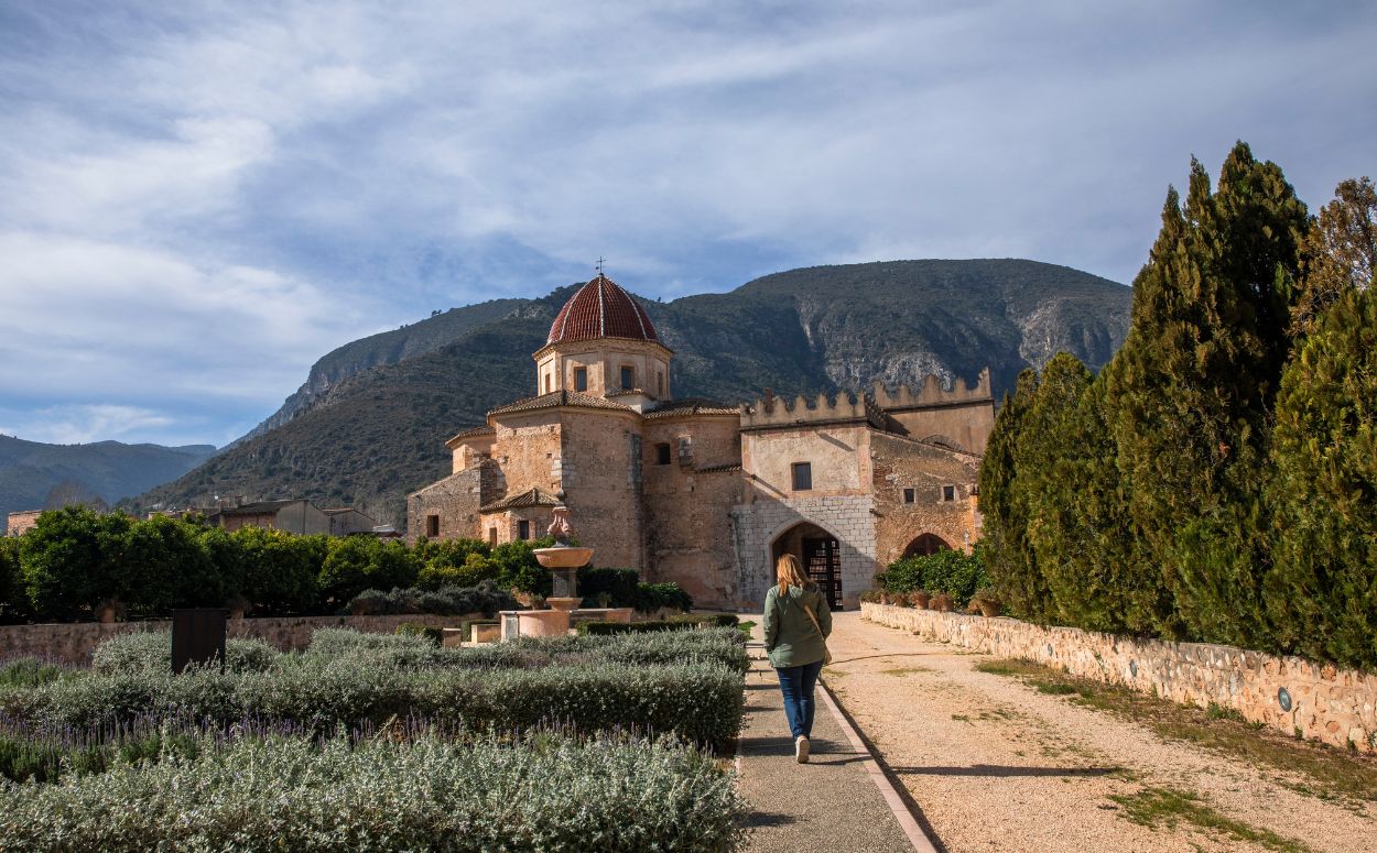 Entorn de Santa Maria de la Valldigna, un dels espais de la Ruta dels Borja