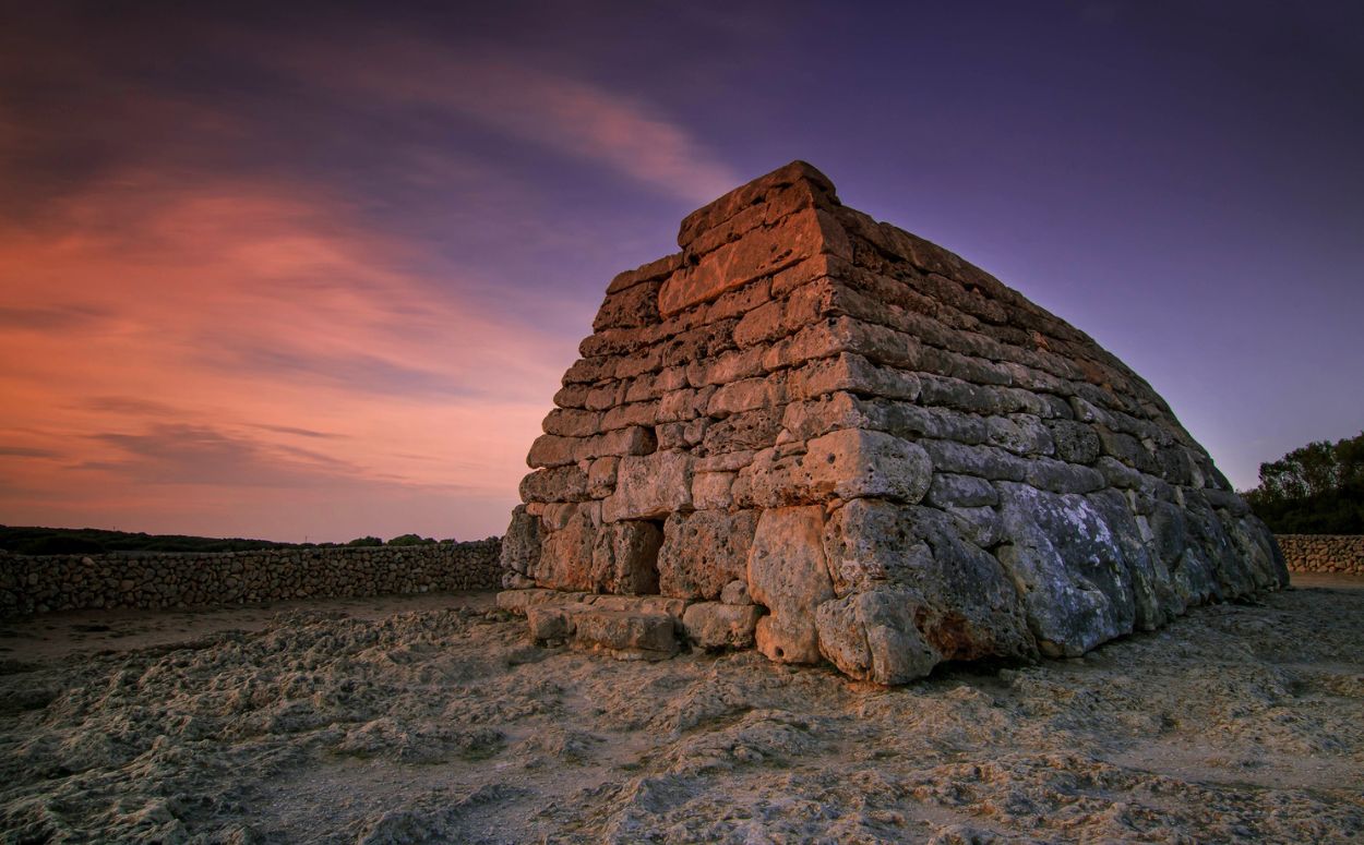 Naveta des Tudons