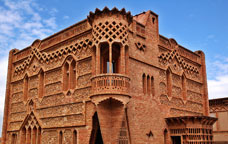 La Colònia Güell, una de les colònies del Llobregat