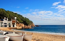 Barques a la platja de Tamariu