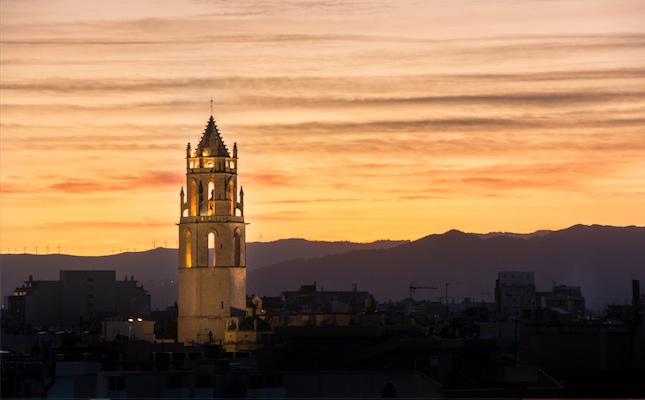 El campanar de la prioral de Sant Pere de Reus