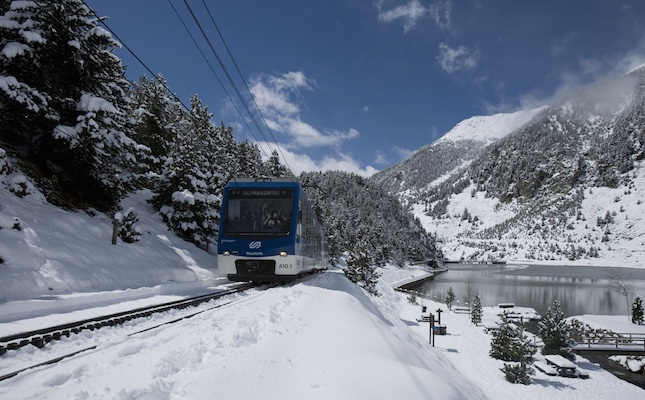 El Tren Cremallera de Núria, al Ripollès El Tren Cremallera de Núria, al Ripollès