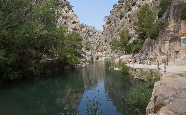 La Fontcalda, un balneari a l'aire lliure