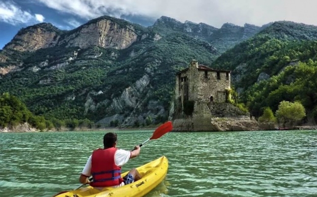 Sortides amb caiac pel pantà de la Baells