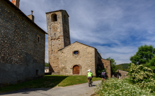Santa Eugènia de Nerellà, una església romànica del segle XII Santa Eugènia de Nerellà, una església romànica del segle XII