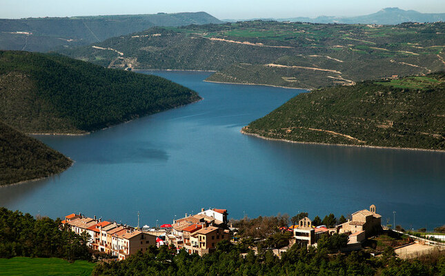Panoràmica de l’embassament de Rialb