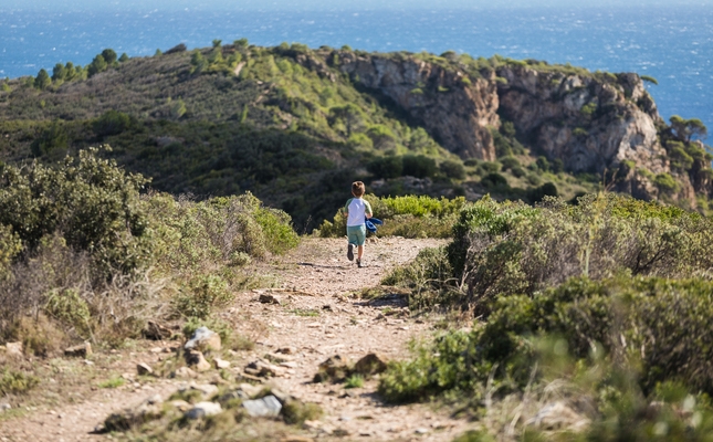 El camí que voreja el cap de Norfeu El camí que voreja el cap de Norfeu