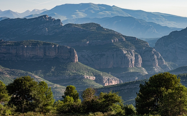 Boumort vist des d'Hortoneda, al Pallars Jussà Boumort vist des d'Hortoneda, al Pallars Jussà