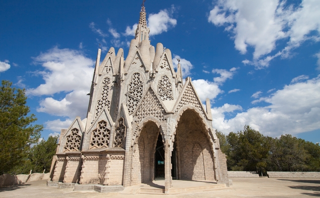 El santuari de la Mare de Déu de Montserrat de Montferri El santuari de la Mare de Déu de Montserrat de Montferri