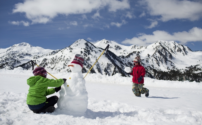 La neu ofereix activitats per a tothom