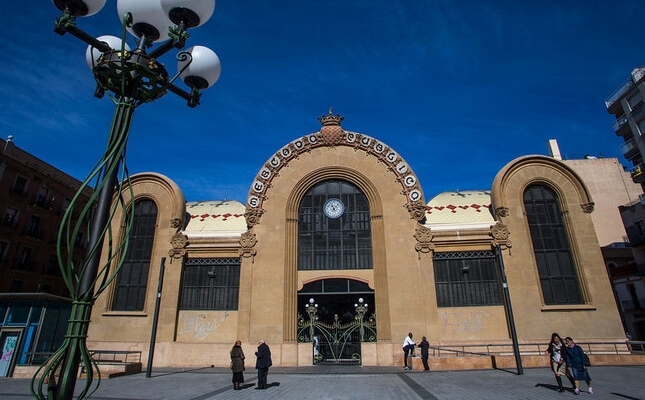 La façana del Mercat Central de Tarragona La façana del Mercat Central de Tarragona