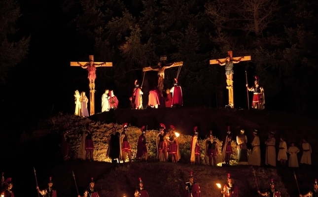 Al turó de la Vaga o turó de la Crucifixió tenen lloc les escenes finals del drama sacre