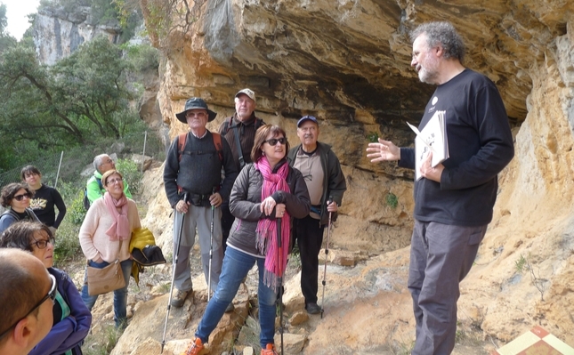 Ruta per la vall de Capçanes per descobrir-ne les pintures rupestres Ruta per la vall de Capçanes per descobrir-ne les pintures rupestres