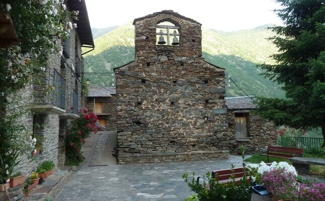 Església de Sant Romà d’Aineto Església de Sant Romà d’Aineto