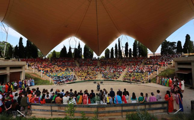 Espectacle teatral a l’auditori del Camp de Mart, que recupera la seva activitat després de les restriccions sanitàries Espectacle teatral a l’auditori del Camp de Mart, que recupera la seva activitat després de les restriccions sanitàries