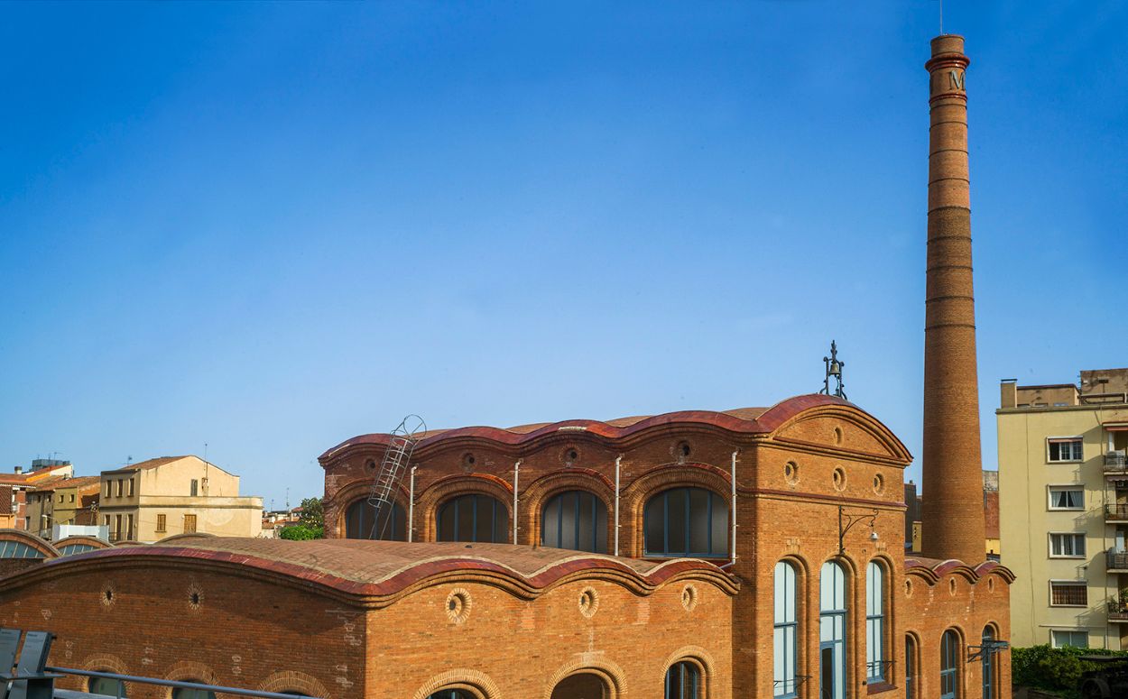 Vista exterior del Museu Nacional de la Ciència i la Tècnica de Catalunya