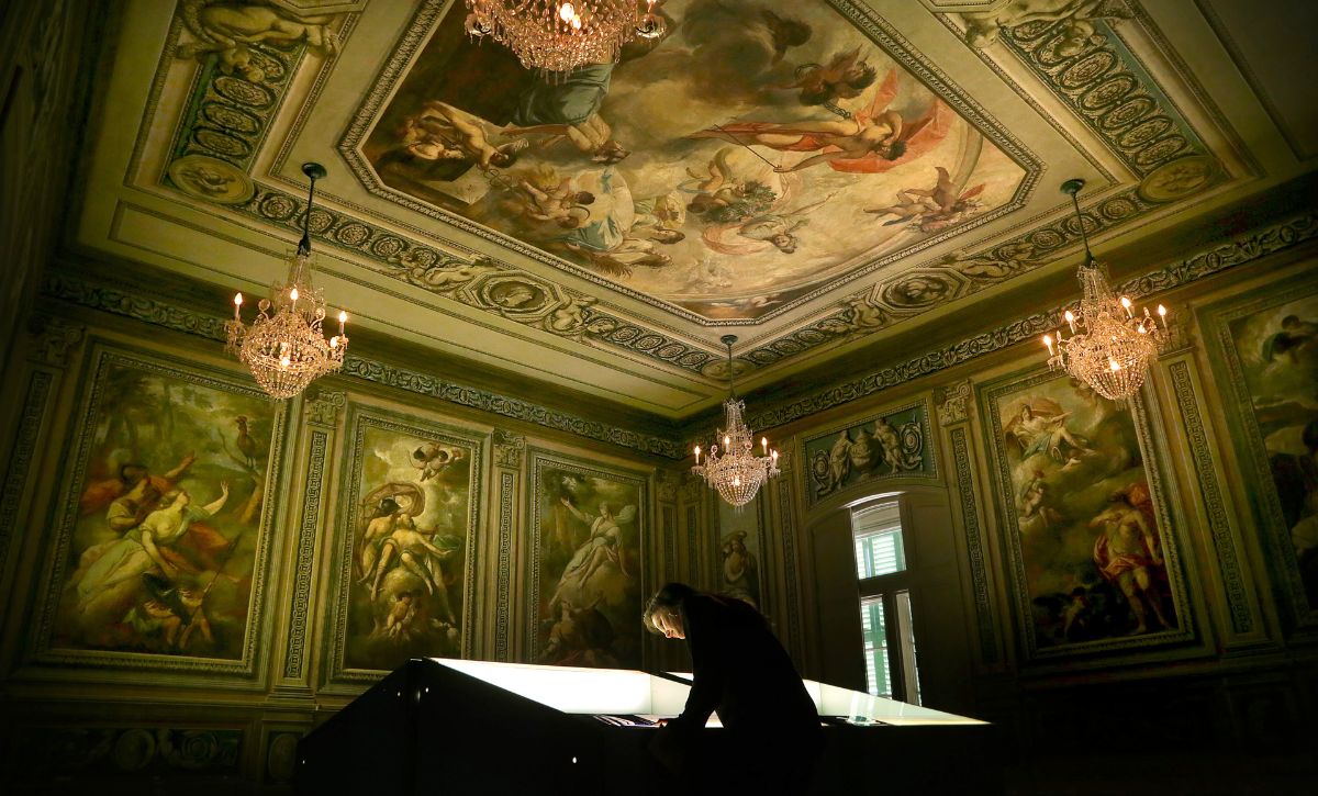 Una de les sales del museu Pau Casals, que s'ubica a la casa d'estiueig del músic, a la platja de Sant Salvador del Vendrell.