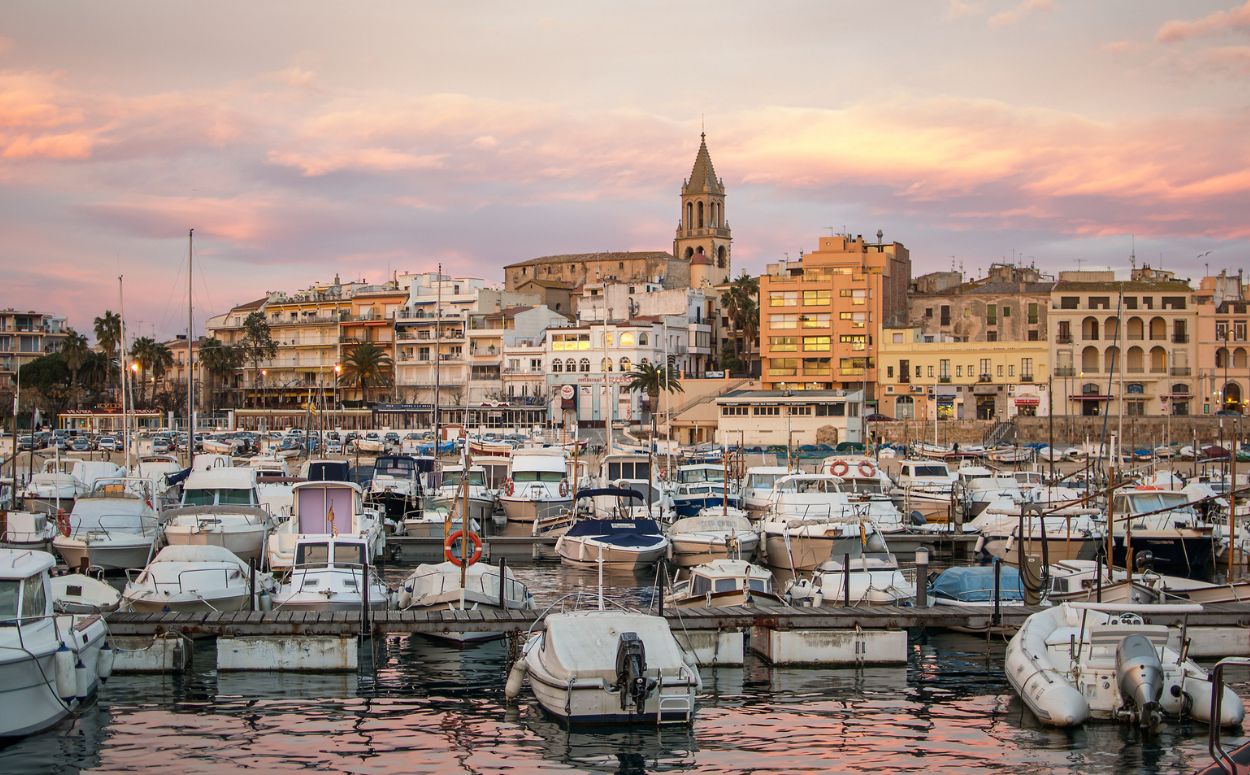 El Museu de la Pesca i l'Espai del Peix són dels atractius turístics de Palamós relacionats amb la pesca. El Museu de la Pesca i l'Espai del Peix són dels atractius turístics de Palamós relacionats amb la pesca.
