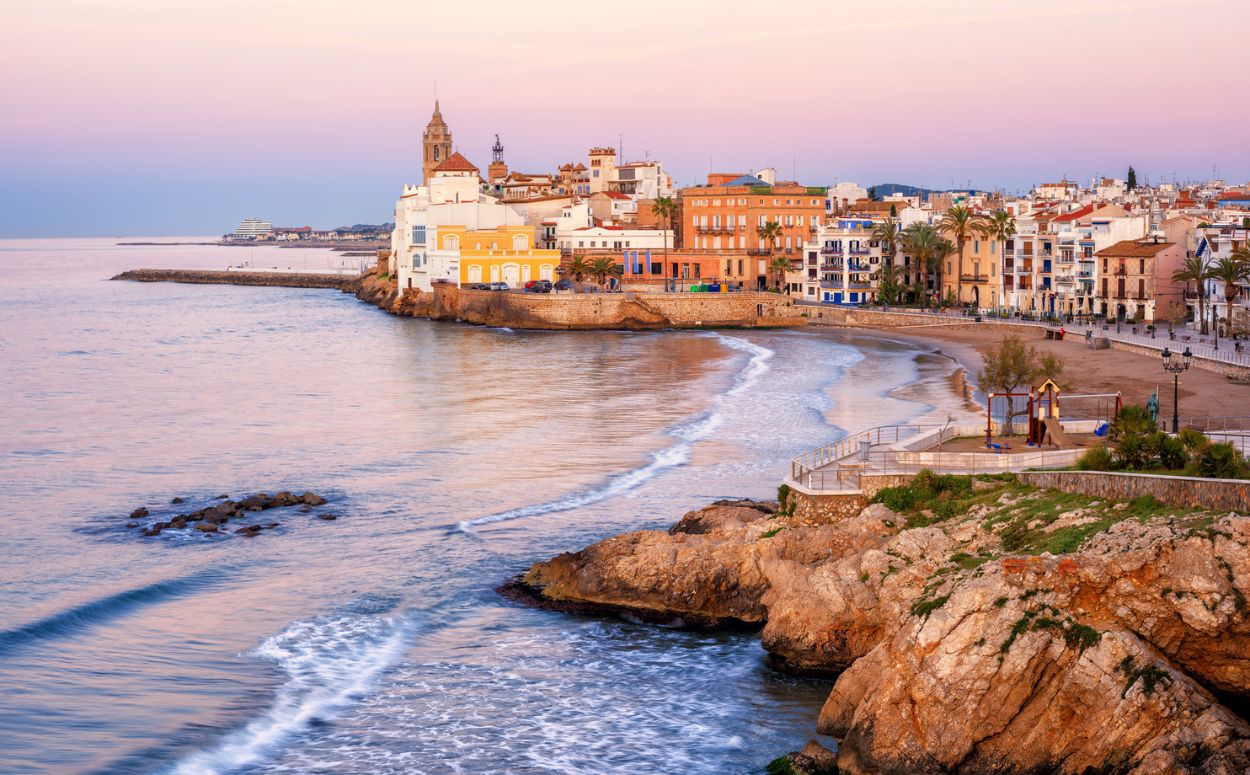 Vista aèria de Sitges a Costa de Barcelona Vista aèria de Sitges a Costa de Barcelona