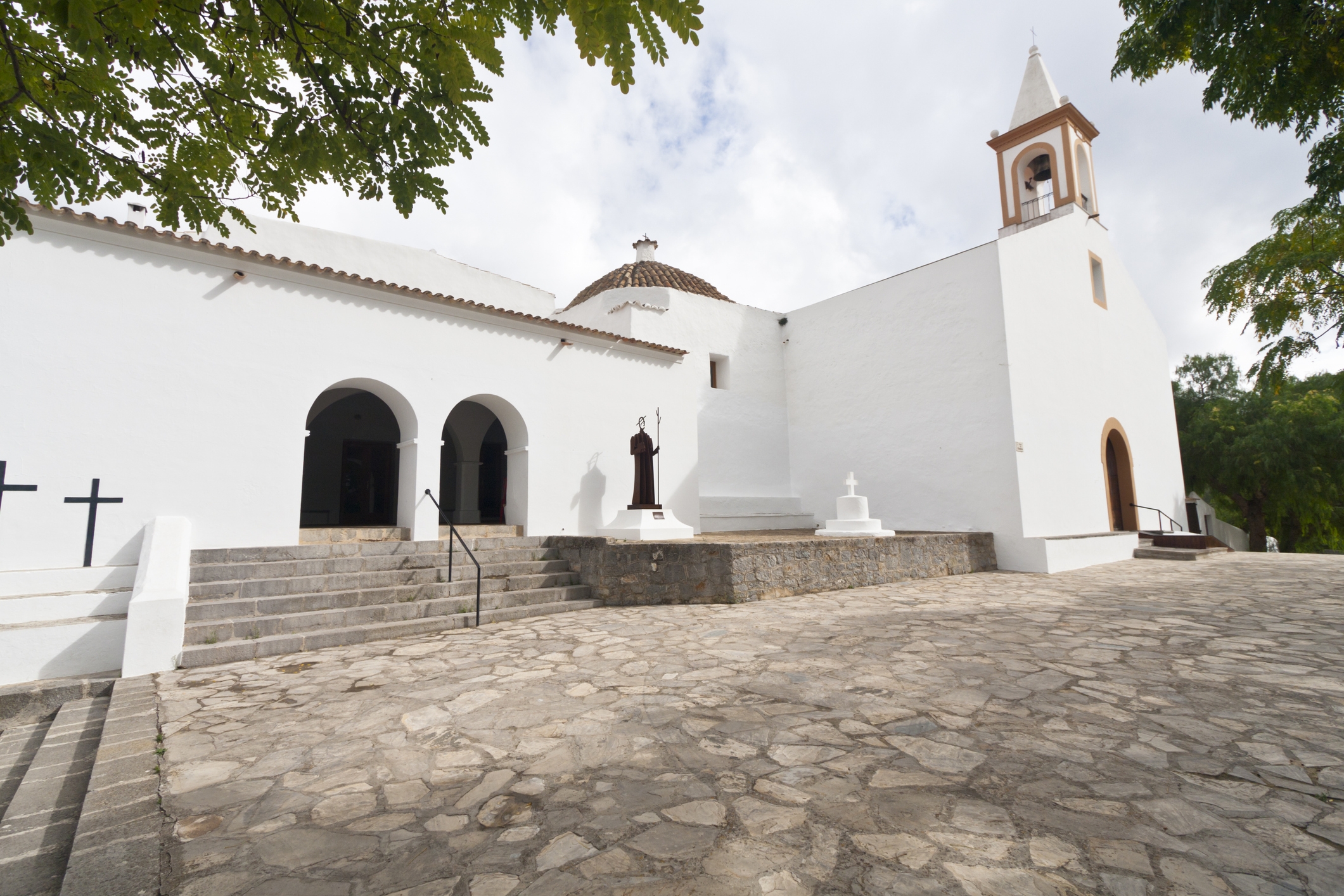 L'església de Sant Joan de Labaritja