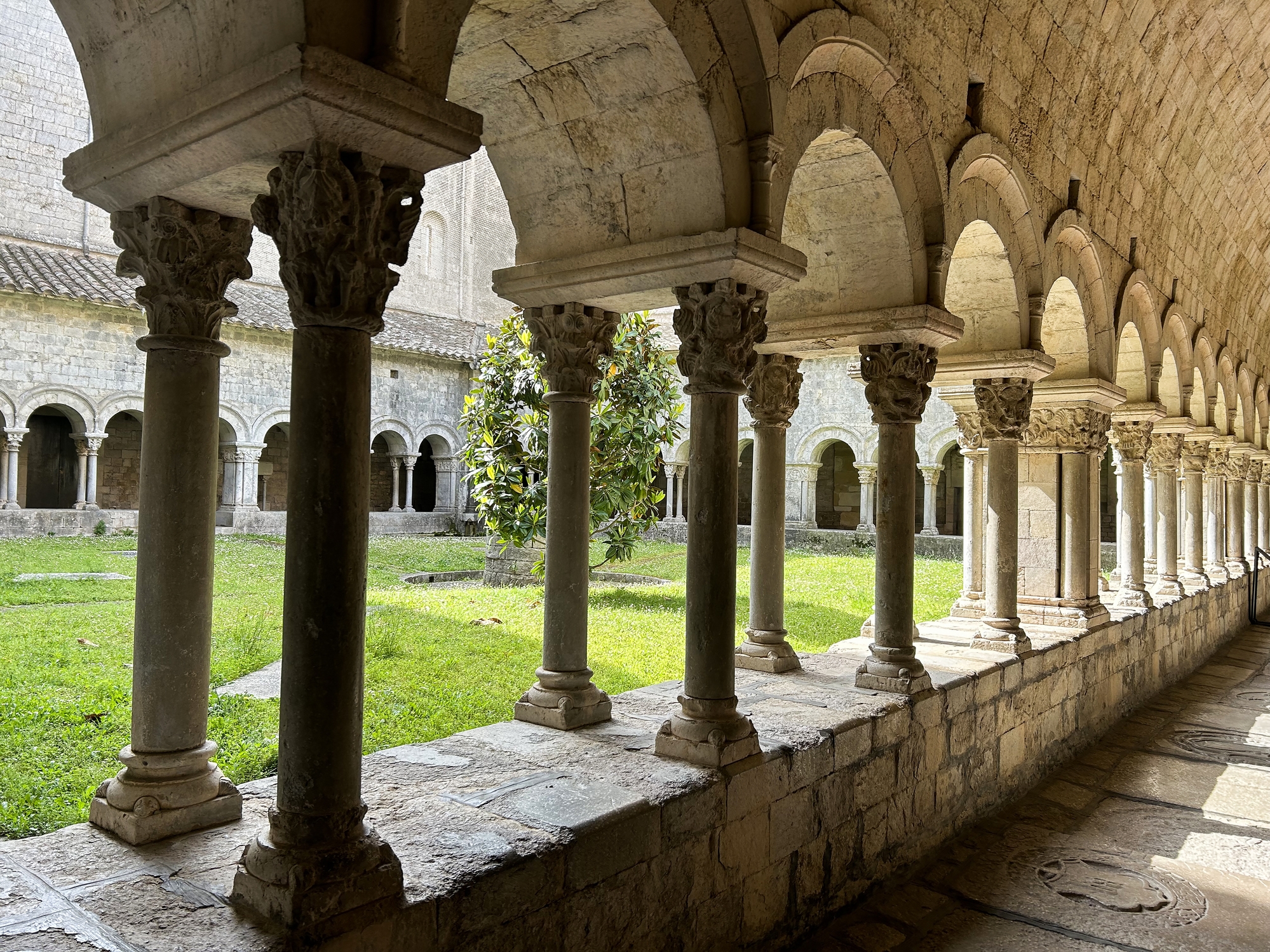 Claustre de la catedral de Girona 