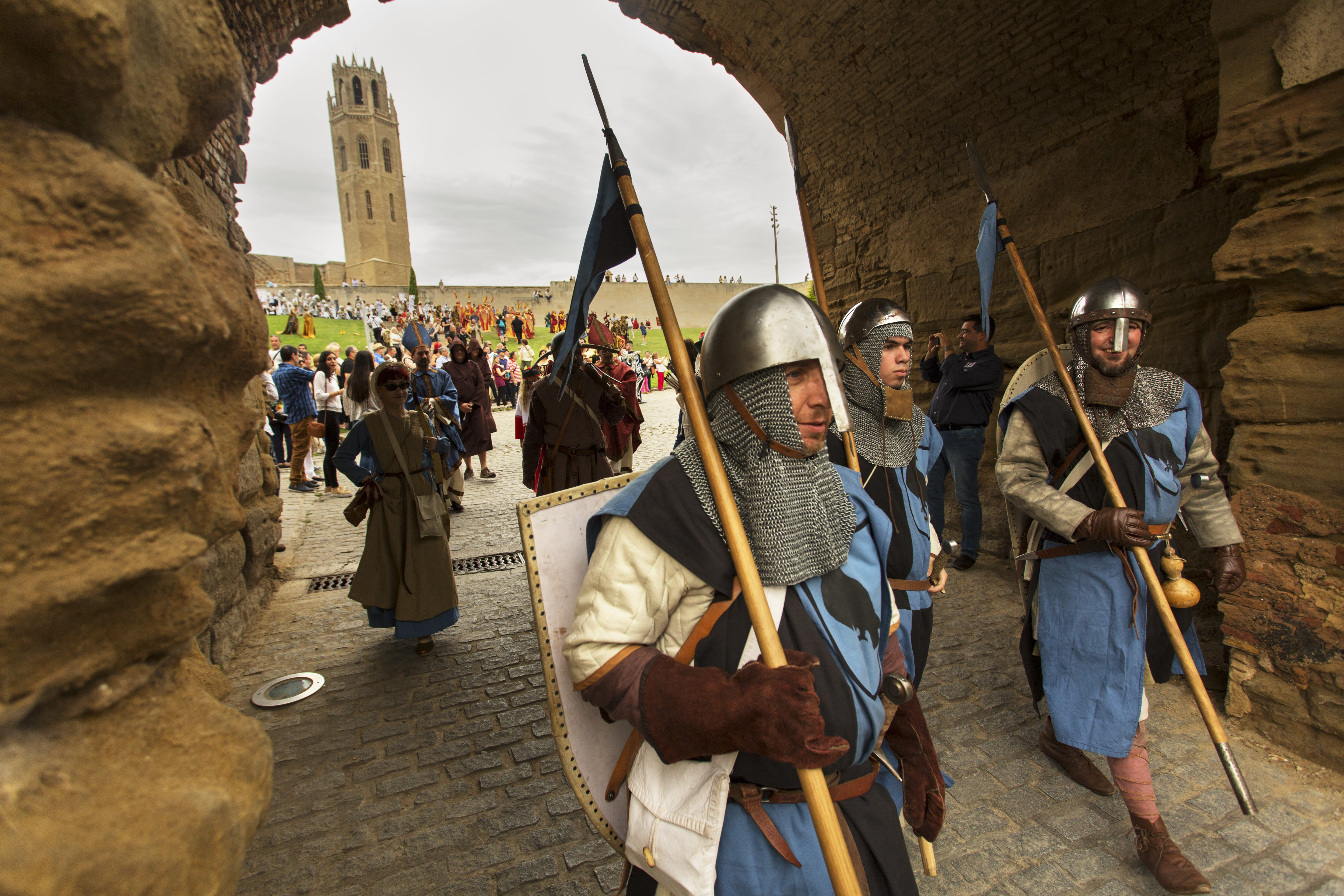 Desfilada a la Festa de Moros i Cristians de Lleida Desfilada a la Festa de Moros i Cristians de Lleida