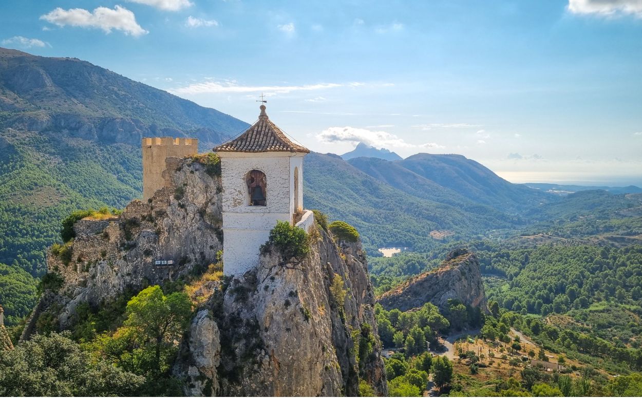 Les increïbles vistes des del castell de Guadalest Les increïbles vistes des del castell de Guadalest