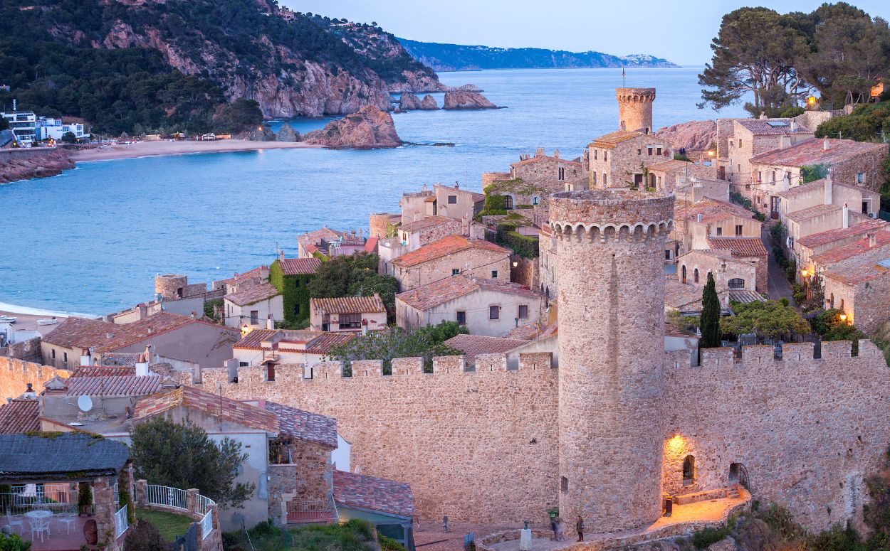 La famosa Vila Vella de Tossa de Mar, on es troba el museu La famosa Vila Vella de Tossa de Mar, on es troba el museu
