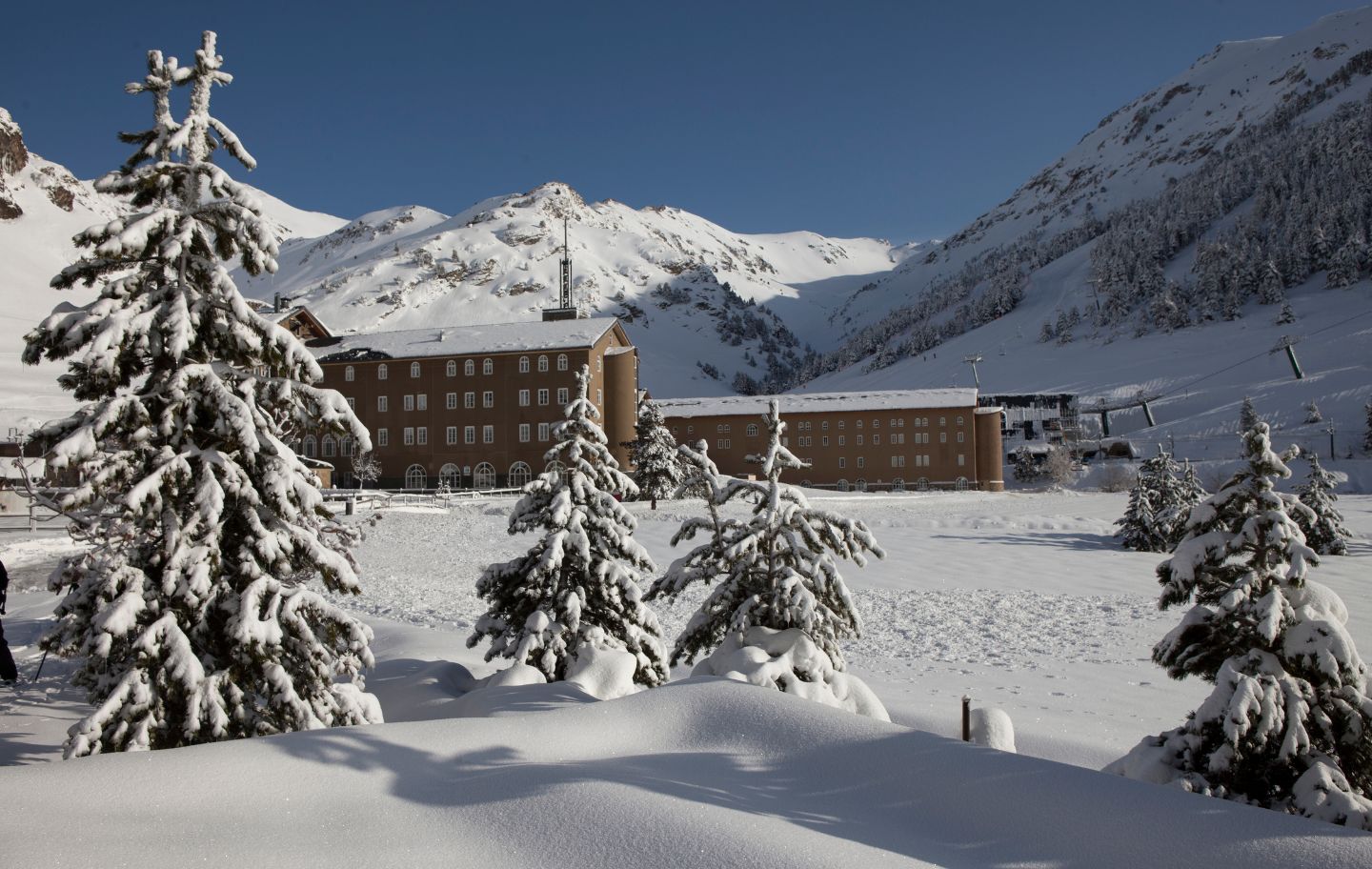 Estació d'Esquí de la vall de Núria Estació d'Esquí de la vall de Núria