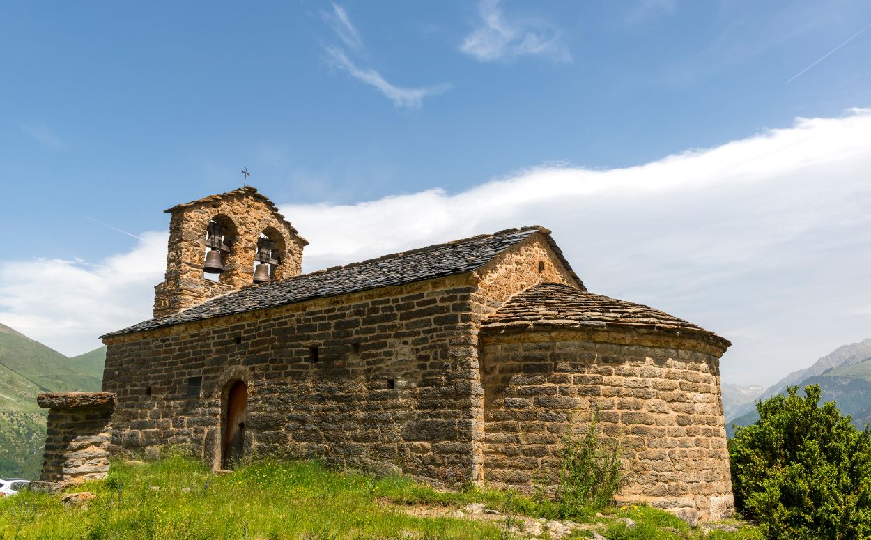 L'ermita de Sant Quirc de Durro L'ermita de Sant Quirc de Durro