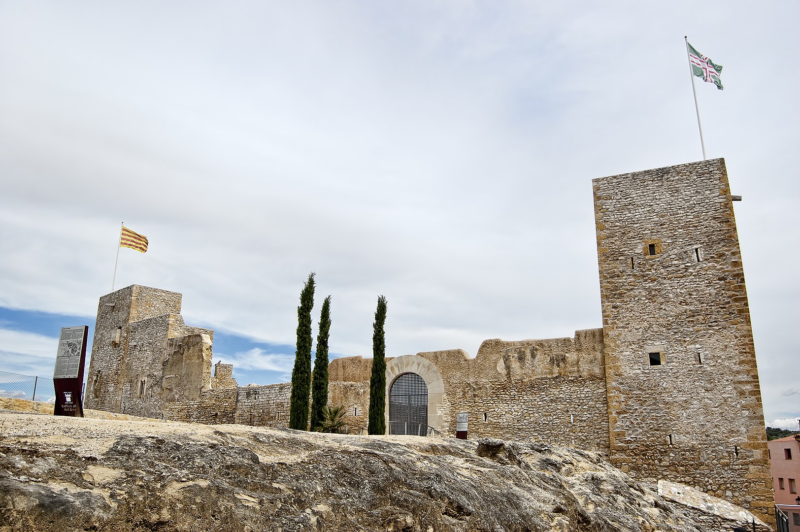 El castell del Catllar, un dels castells del Gaià El castell del Catllar, un dels castells del Gaià