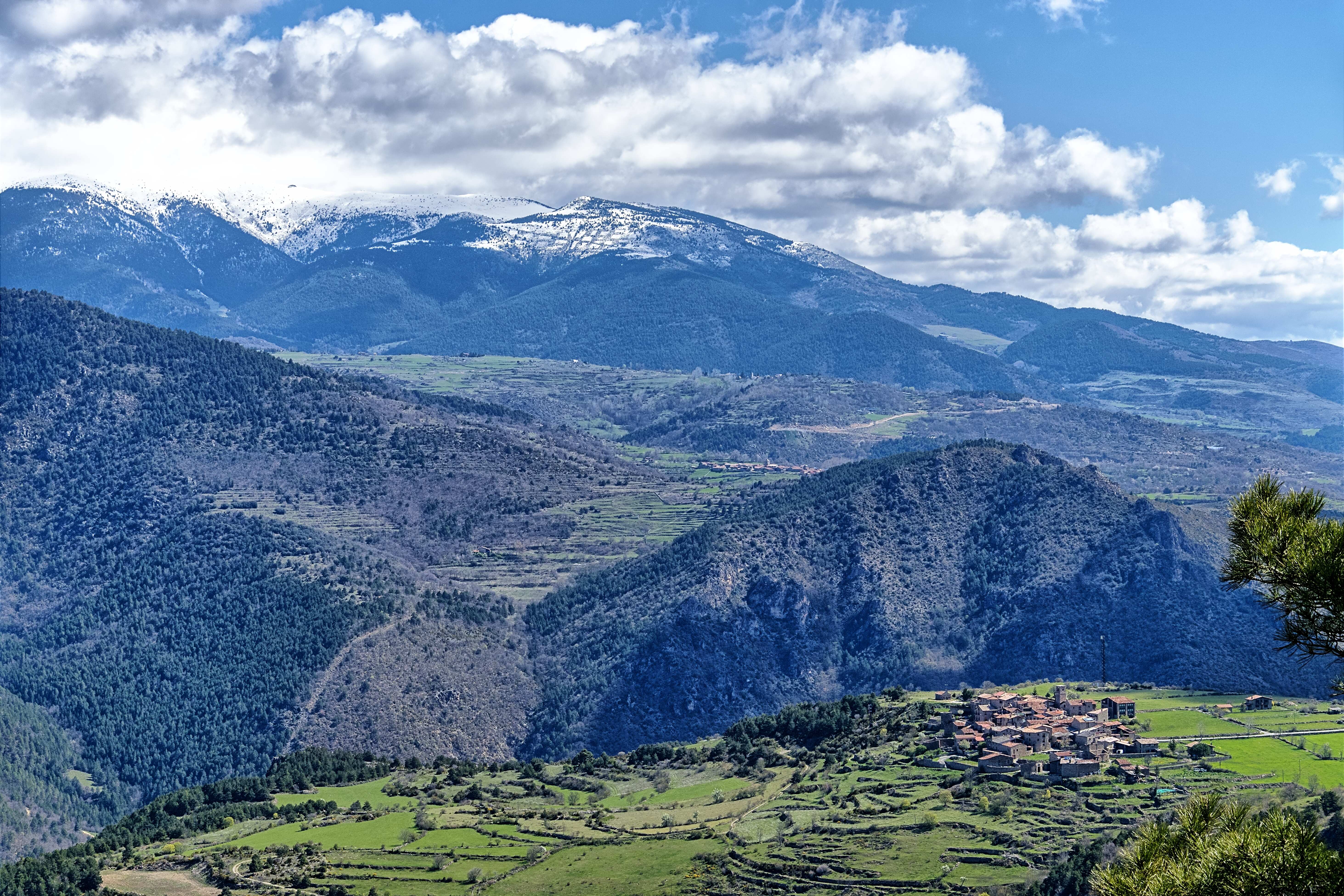 Cap al coll de Jou, entre l’Alt Urgell i la Cerdanya.