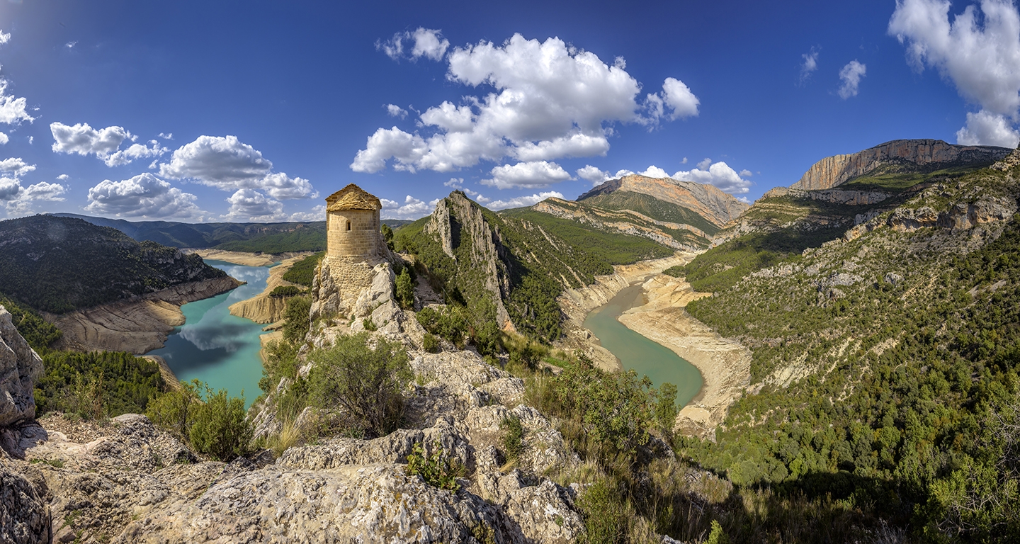 L'ermita de la Mare de Déu de la Pertusa, al Montsec