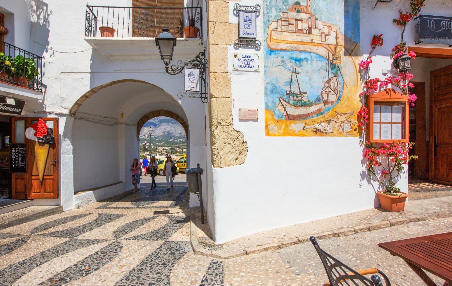 Un detall del portal Vell d’Altea