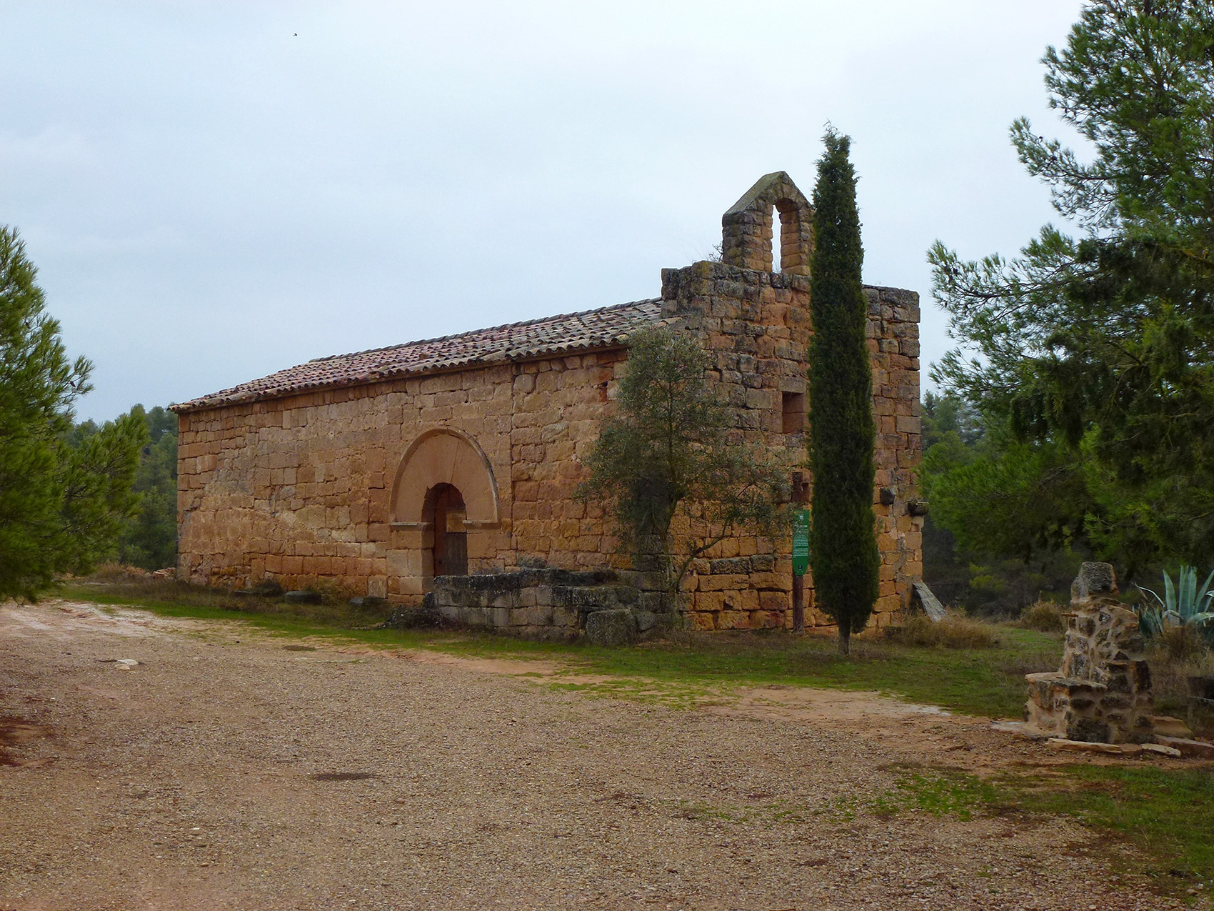 Santa Maria de les Besses es va restaurar als anys setanta del segle passat