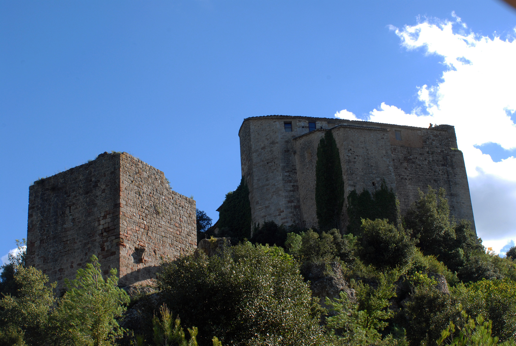 El castell de Mediona té una activa agenda cultural i social