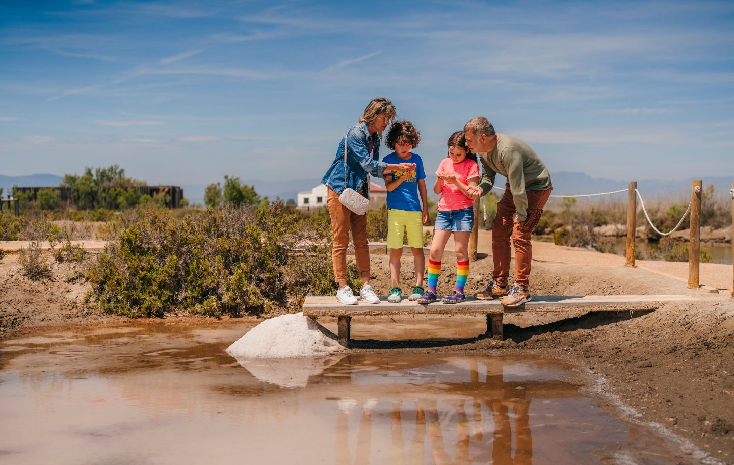 Les salines de MónNatura Delta expliquen la importància de la sal en aquest territori