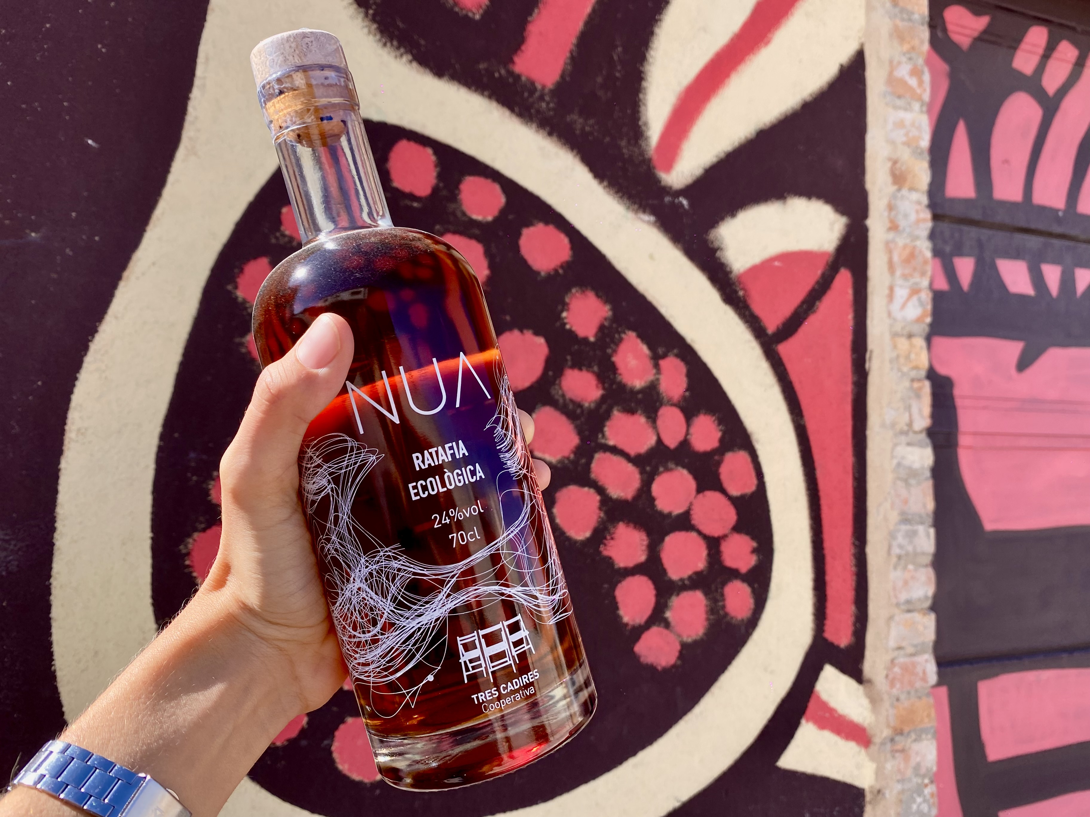 Ratafia ecològica de la cooperativa Tres Cadires