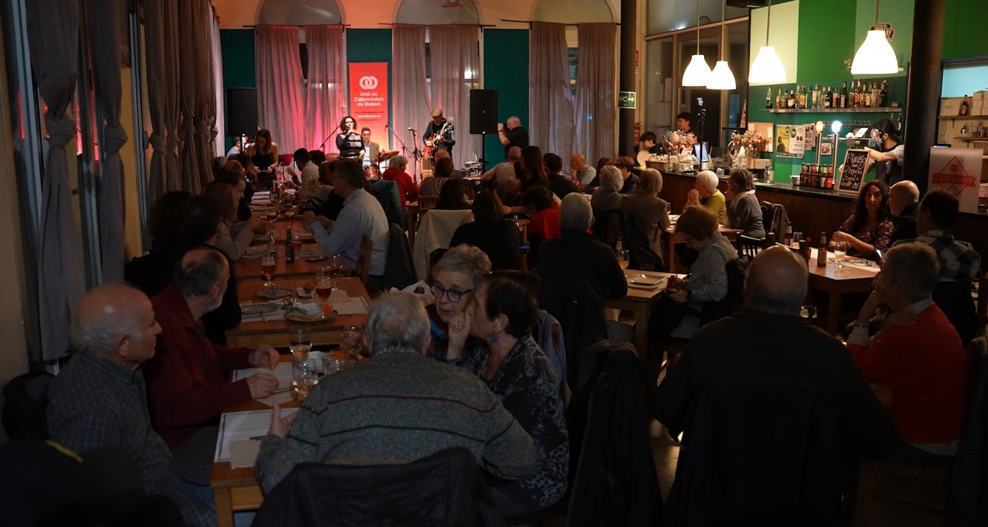 La gastronomia del Cafè de Mar és de proximitat La gastronomia del Cafè de Mar és de proximitat