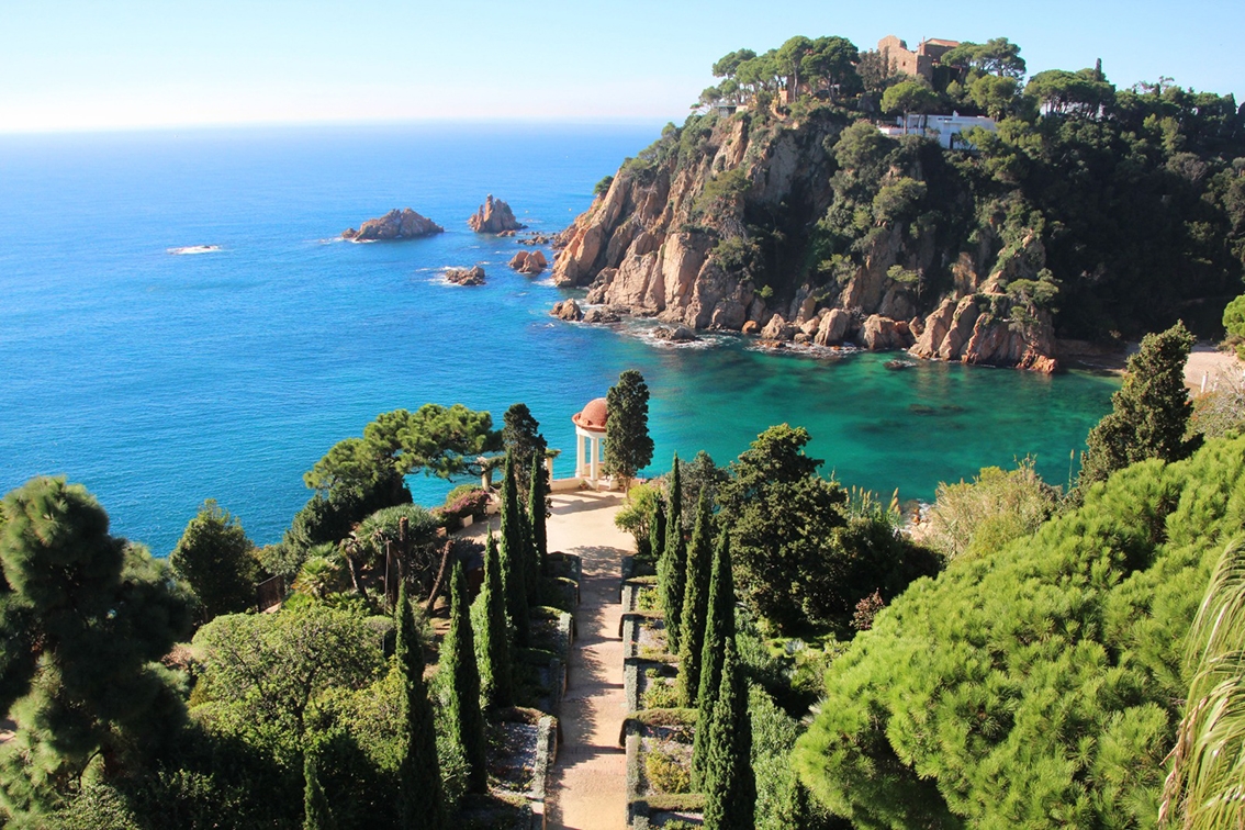El jardí botànic Marimurtra de Blanes allotja més de 4.000 espècies vegetals d’arreu del món.