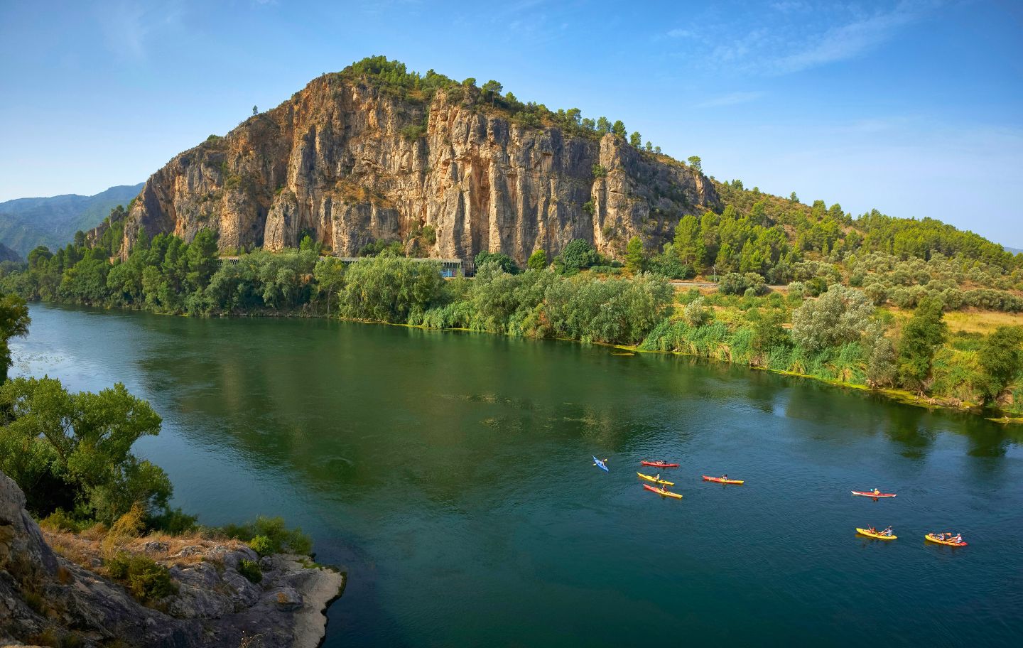 El riu Ebre és navegable amb caiac El riu Ebre és navegable amb caiac