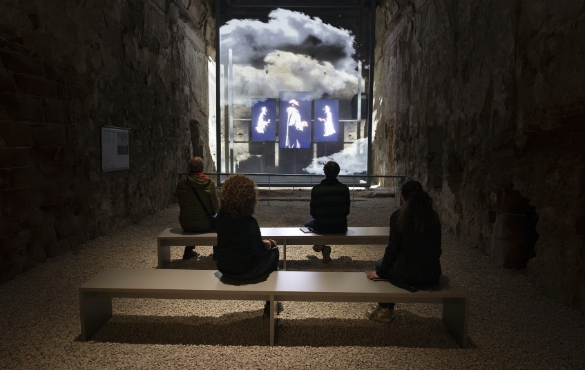 L'experiència immersiva 'Els ulls de la història' transporta el visitant a la cartoixa del segle XVII. L'experiència immersiva 'Els ulls de la història' transporta el visitant a la cartoixa del segle XVII.