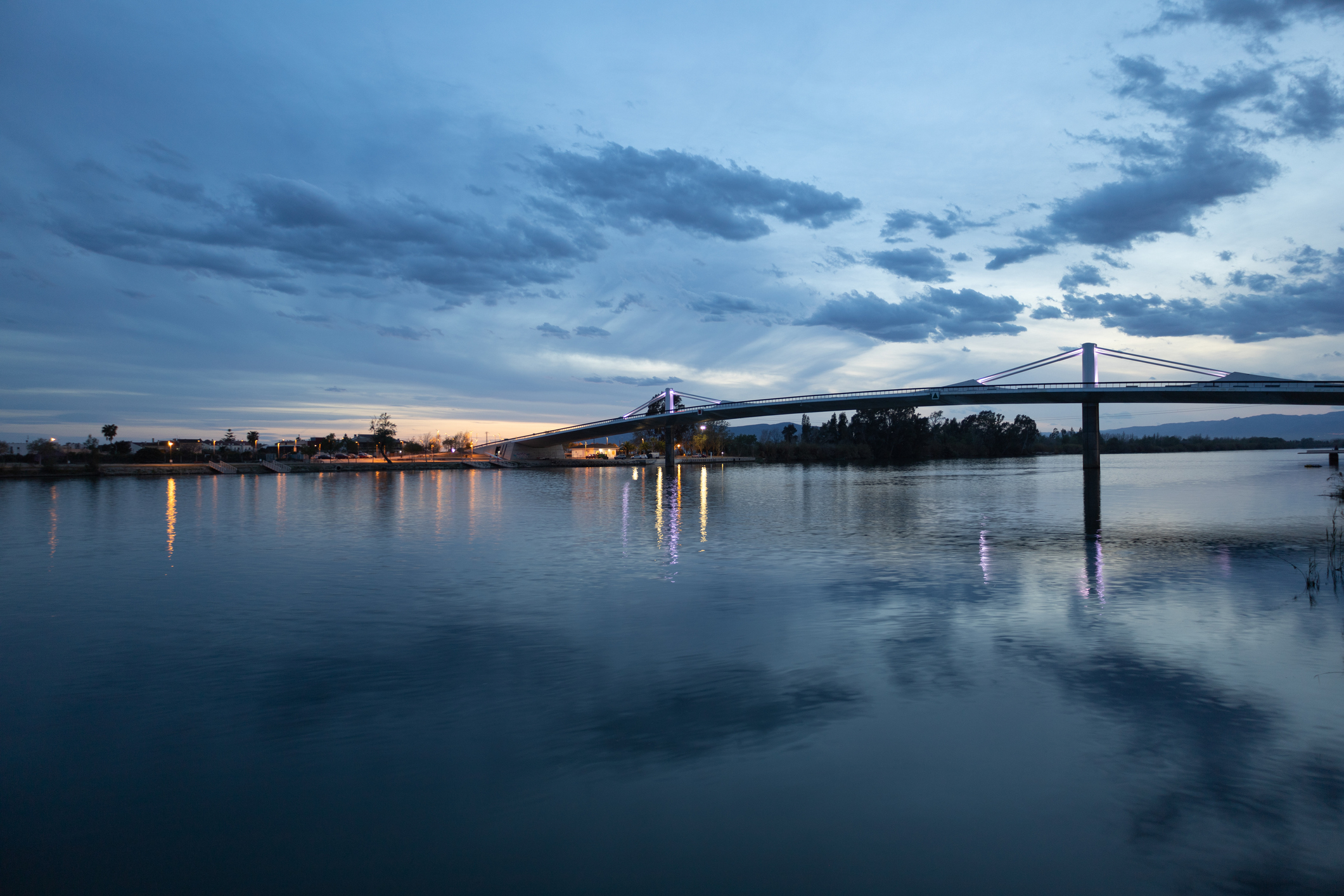 La posta de sol des del pont Lo Passador La posta de sol des del pont Lo Passador