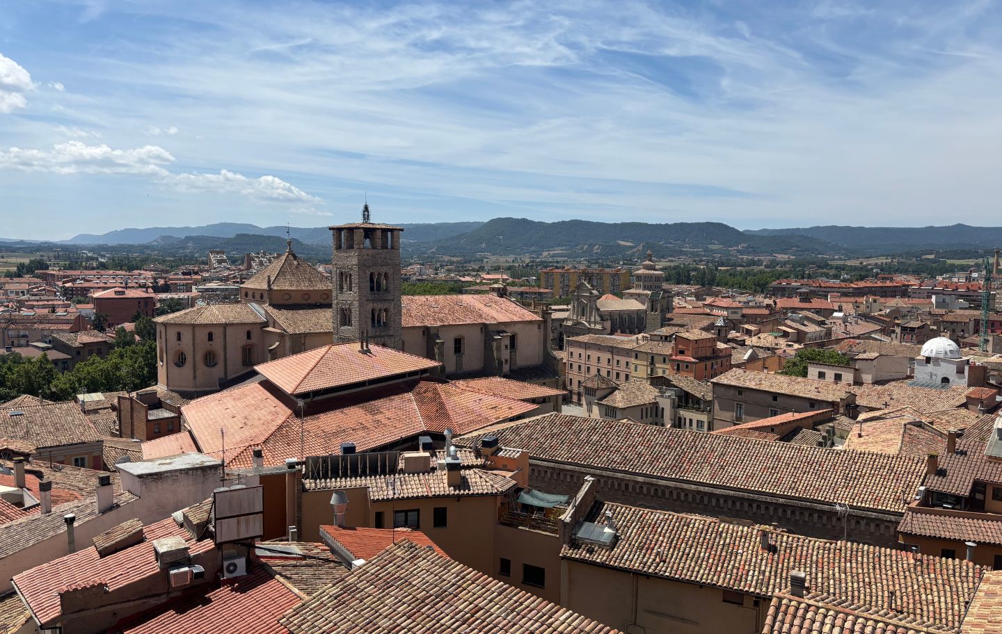 Vistes de Vic des del campanar de l'església de la Pietat