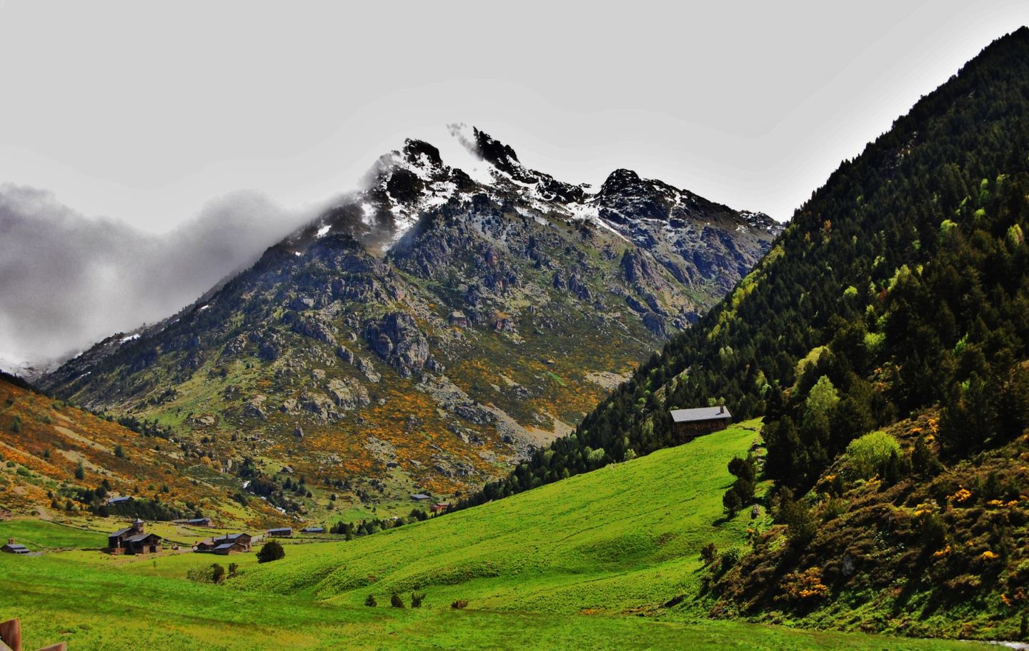 La vall d'Incles, a la parròquia de Canillo